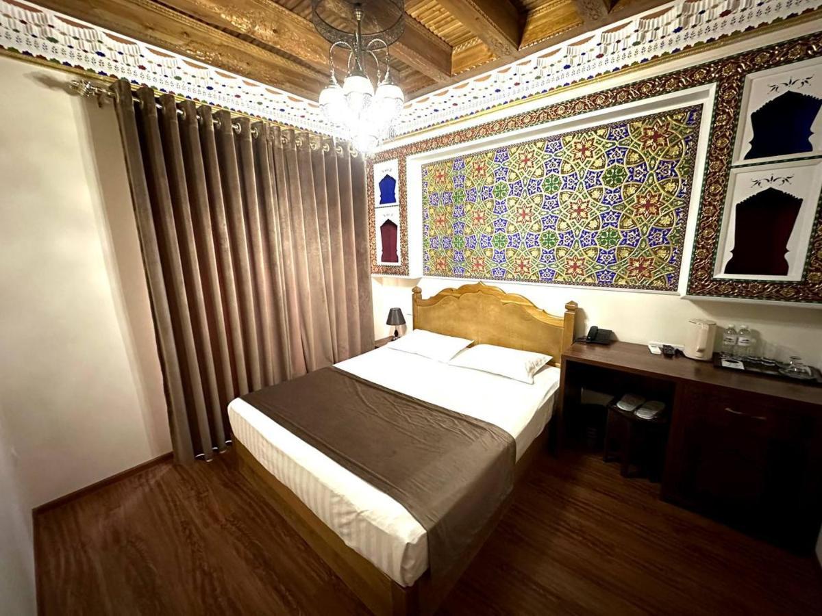 Antique Hotel Imran Buchara Zewnętrze zdjęcie