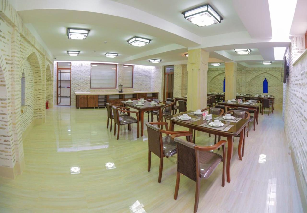 Antique Hotel Imran Buchara Zewnętrze zdjęcie